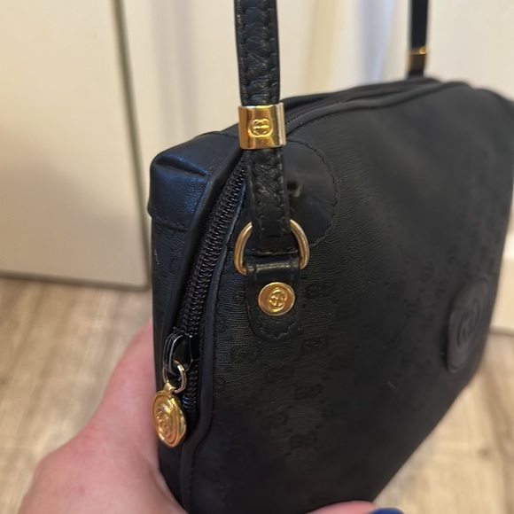 Vintage Gucci Crossbody - Picture 4 of 13